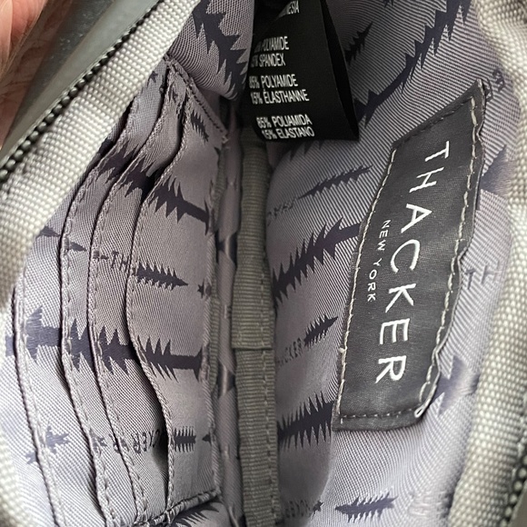 THACKER Cocoon 3 in 1 Phone Bag - Black Neoprene - Picture 3 of 5